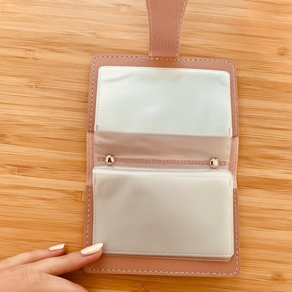 Wallet pink/dusty rose color, small compact size for holding cards - Picture 3 of 6